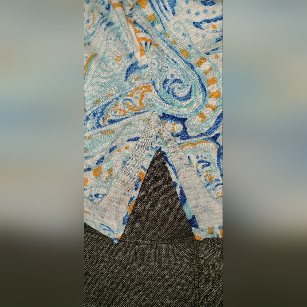 Chicos v neck geometric print‎ shirt - Picture 5 of 7